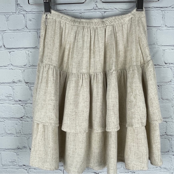 ABERCROMBIE & FITCH linen blend tiered mini skirt NWT, size XS - Picture 2 of 15